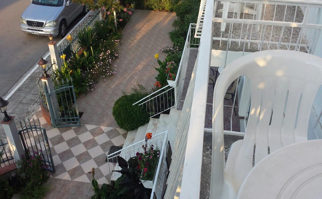 Pagonion Hotell Kamena Vourla Exteriör bild