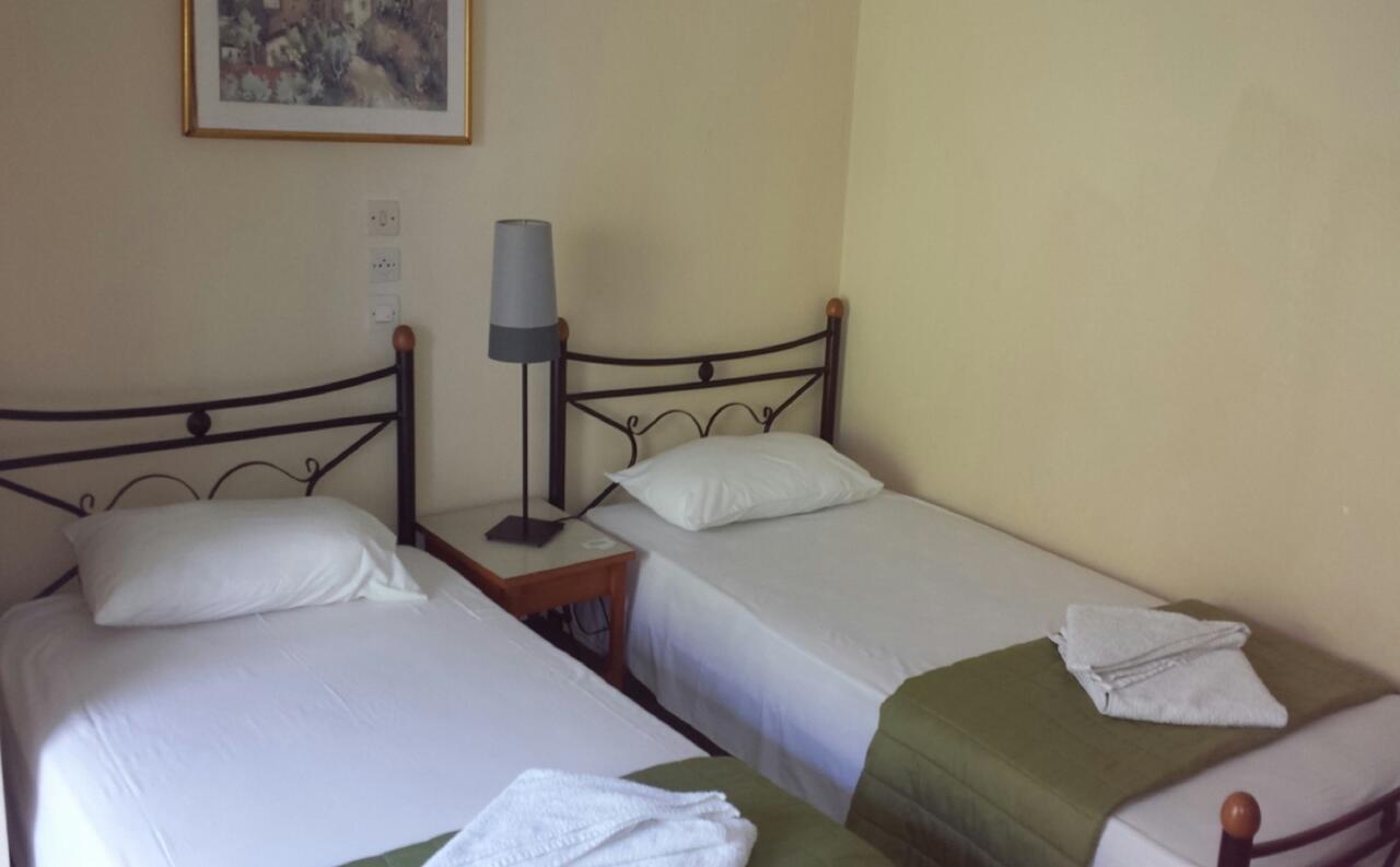 Pagonion Hotell Kamena Vourla Exteriör bild