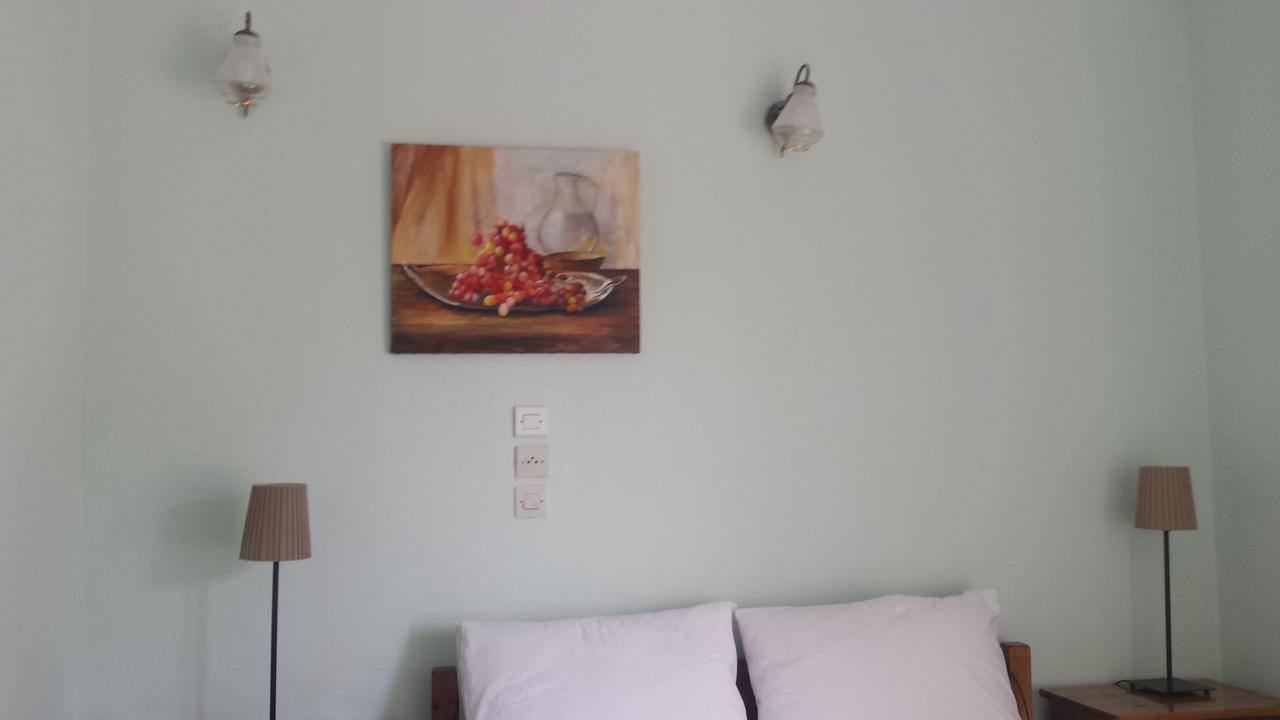 Pagonion Hotell Kamena Vourla Exteriör bild